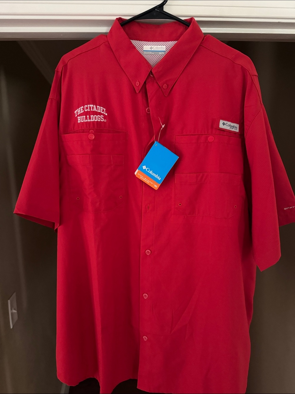 Columbia Men's Red Short-Sleeve Button-Up Shirt - The Citadel Bulldogs